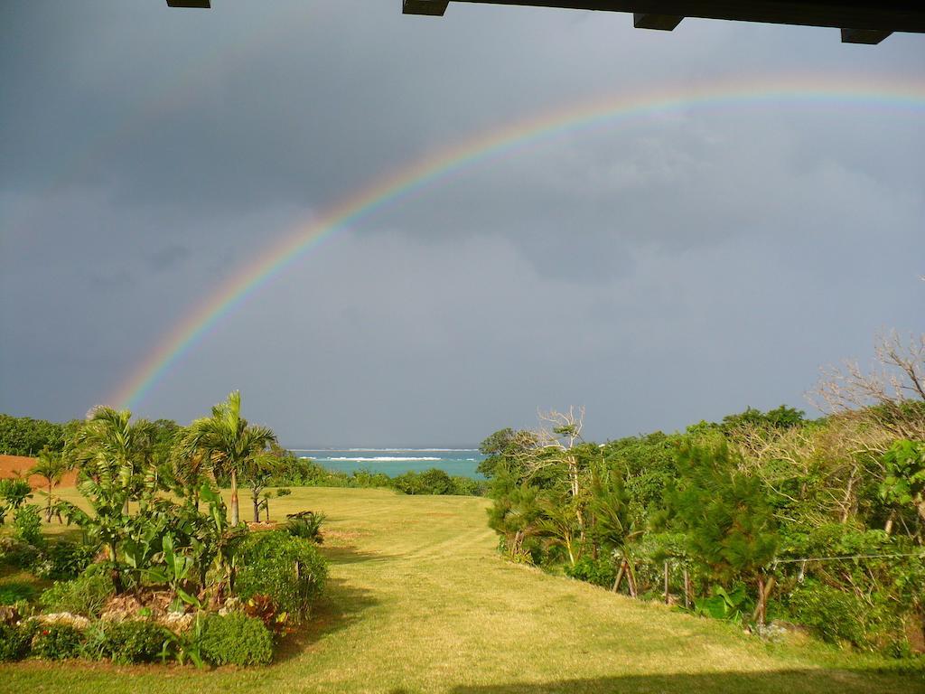 Tsundara Beach Retreat Ishigaki  Zimmer foto